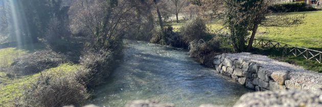 “Sentieri, Vicoli e Racconti” a Vallo di Nera (Pg)   esperienze nella natura e nei luoghi della cultura da percorrere camminando.