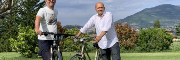 Siglato il protocollo d’intesa tra la Strada dell’Olio e.v.o. Dop Umbria e la FIAB – Federazione Italiana Ambiente e Bicicletta – Perugia Pedala